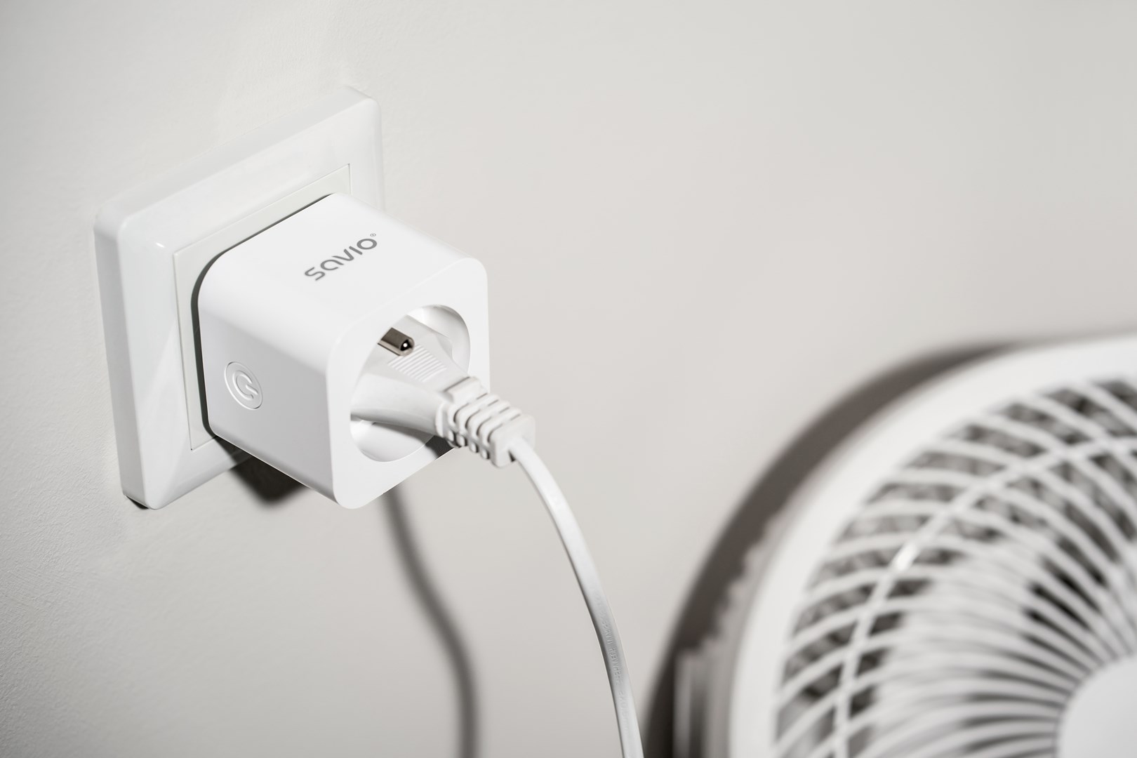 SAVIO INTELIGENTNE GNIAZDKO WI-FI, 16A, TIMER, POMIAR ZUŻYCIA ENERGII, AS-01