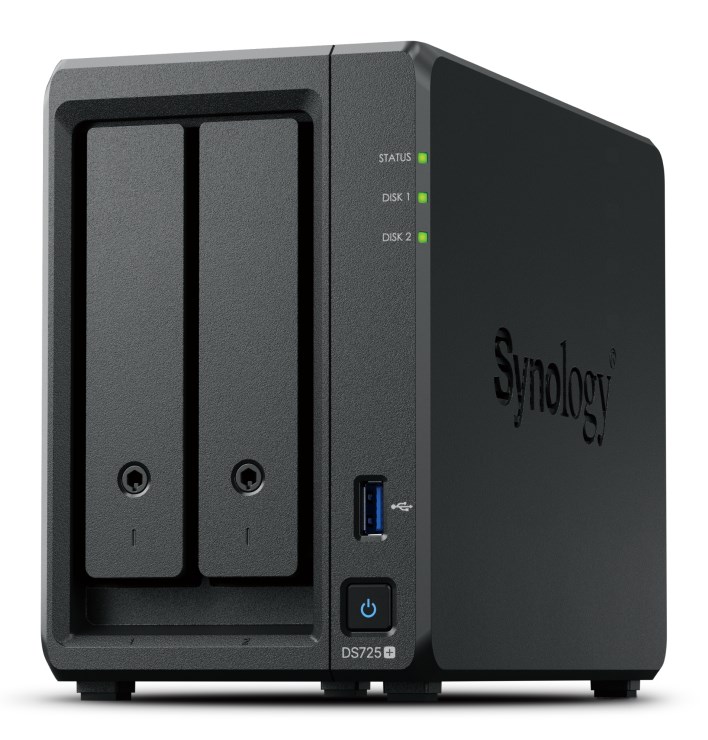 NAS Synology DS725+, Tower, 2x 2.5"/3.5" SATA + 2x M.2 2280 NVMe SSD; AMD Ryzen R1600; 4GB DDR4 (max.32GB), 1x 1GbE RJ-45, 1x 2.5GbE RJ-45, 1x USB 3.2, adapter 65W