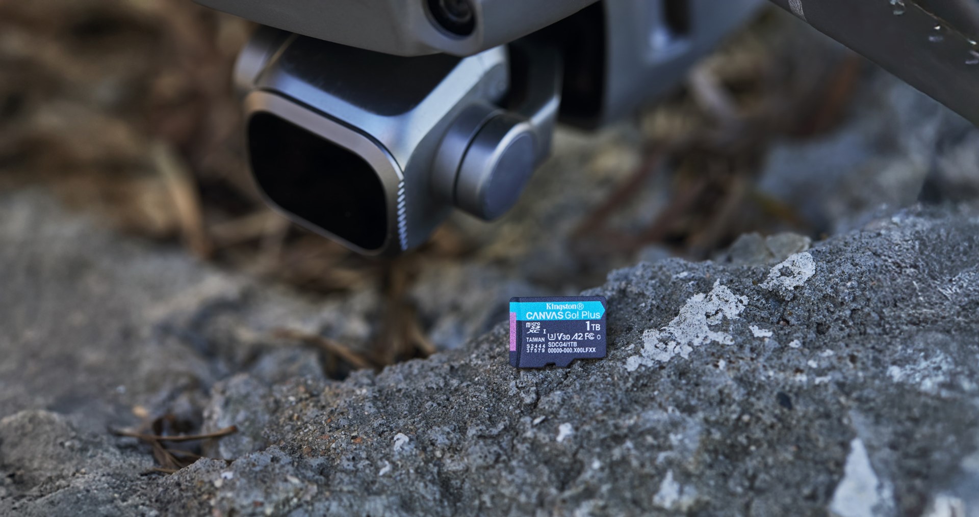 KINGSTON microSDXC Canvas Go Plus 1TB + Adapter